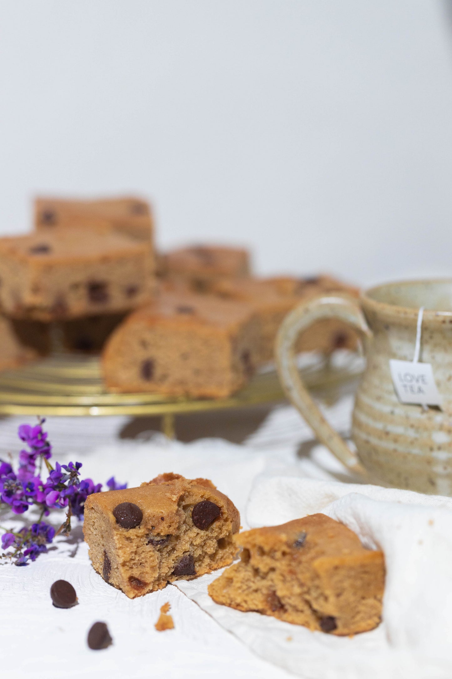 Tahini Blondie (GF, DF, SF, veg - contains egg)